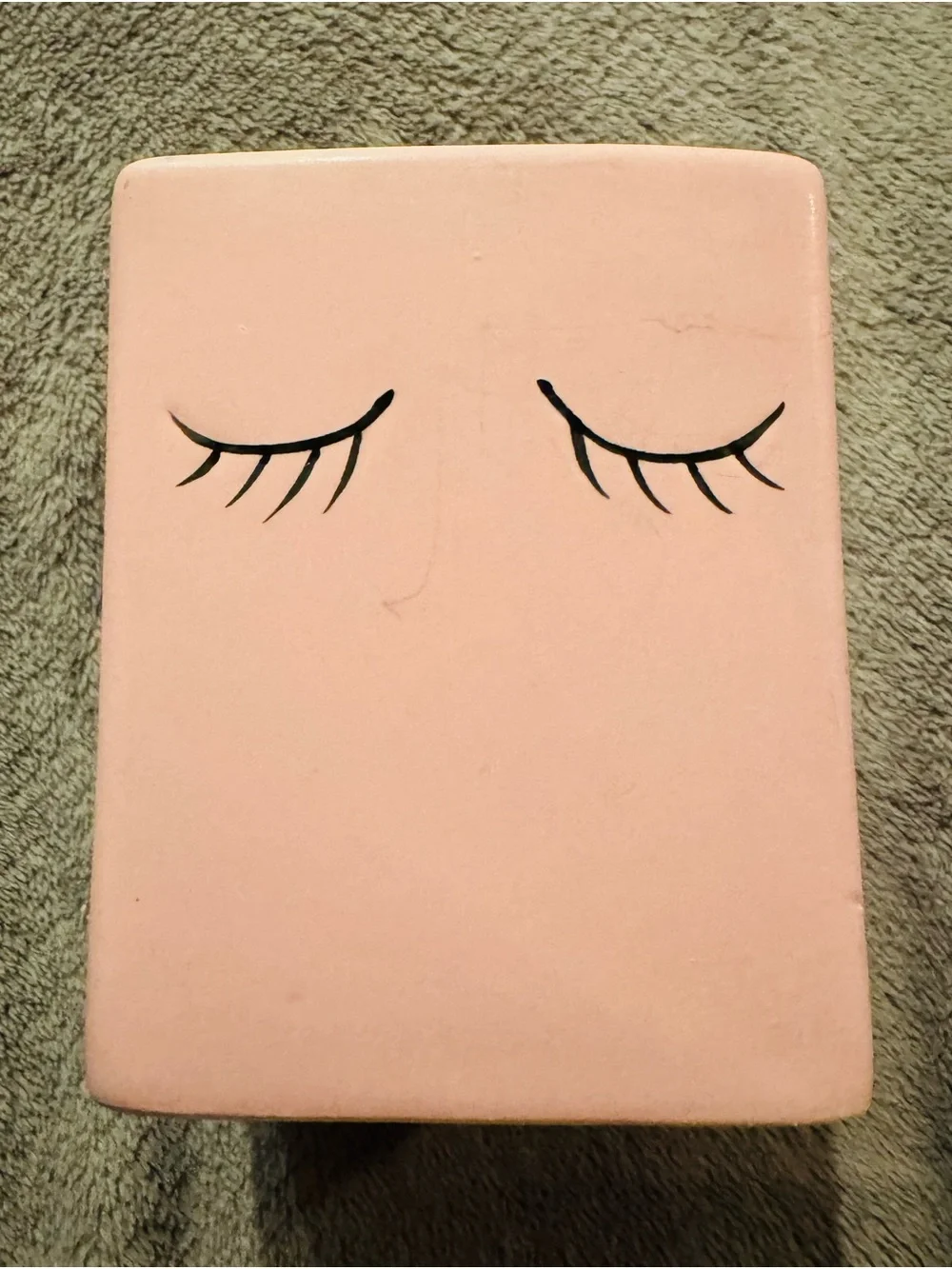 Lavendar Eyelash Decorative Box